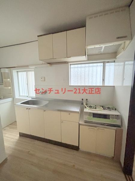 泉尾3丁目貸家のキッチン