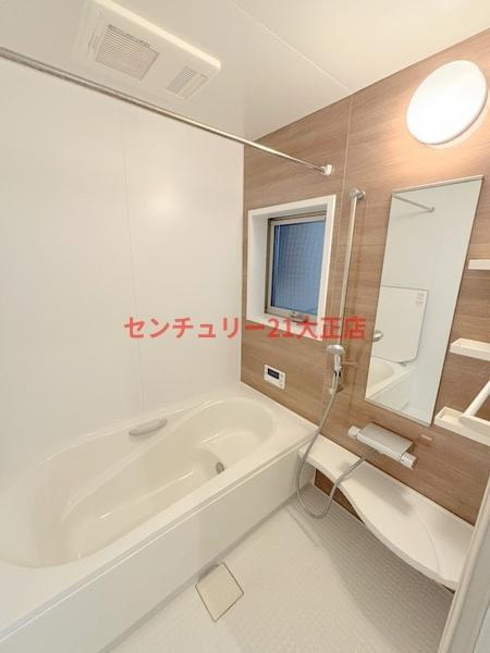 鶴町3丁目貸家の浴室