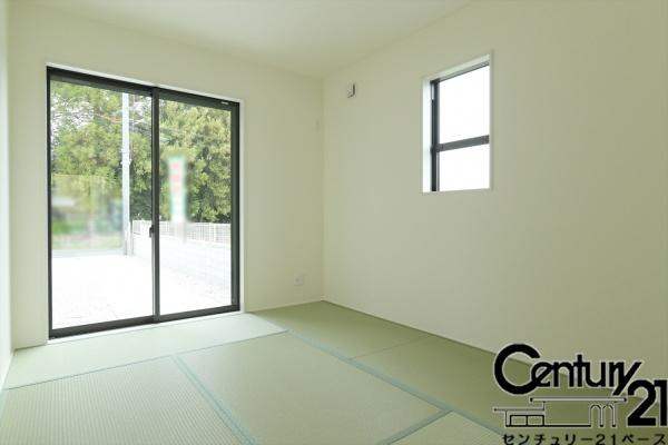 リーブルガーデン龍田西 １号棟 ／新築一戸建の内観：施工例|■ほっこり落ち着ける和室！客間としてもご利用いただけます！■