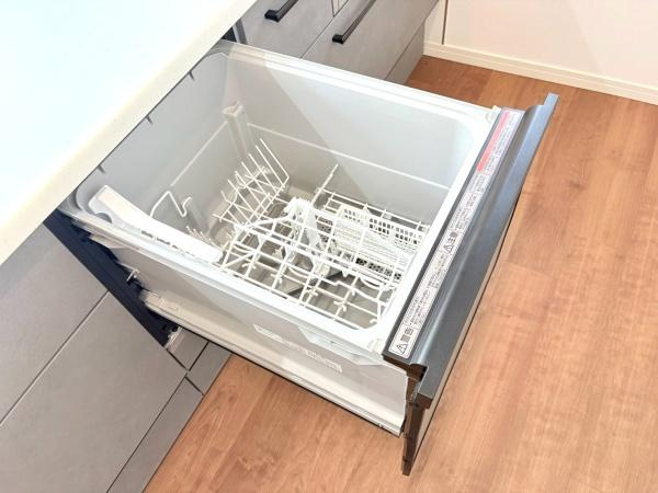 藤沢市片瀬山５丁目の中古一戸建のキッチン
