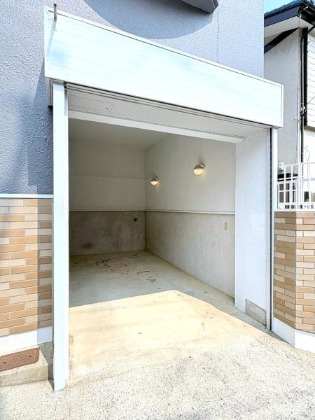 横浜市戸塚区秋葉町の中古一戸建の駐車場