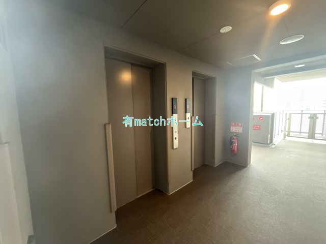 スプランディッド難波Ⅶ　塩草立葉小学校区のロビー