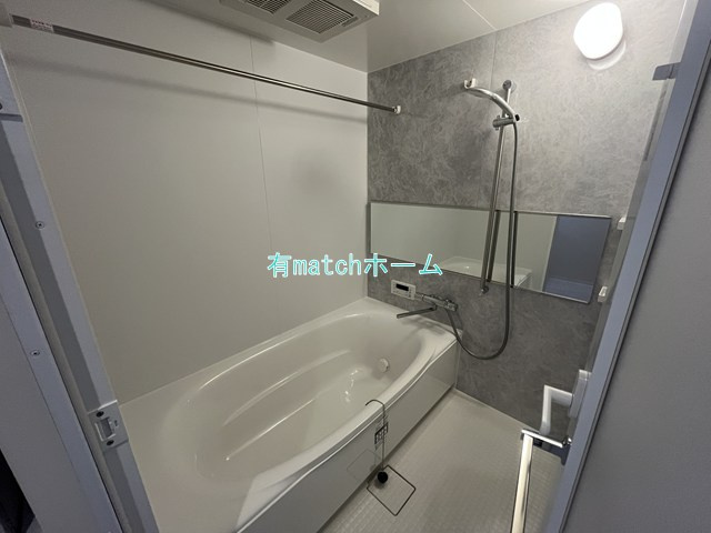スプランディッド難波Ⅶ　塩草立葉小学校区の浴室