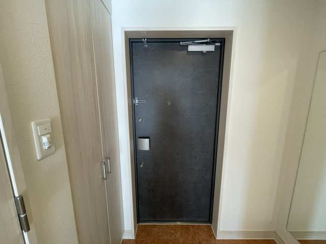 Dimus福島の玄関