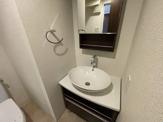 アーデン京町堀イーストの洗面所|イメージとして他号室の部屋写真を表示しています