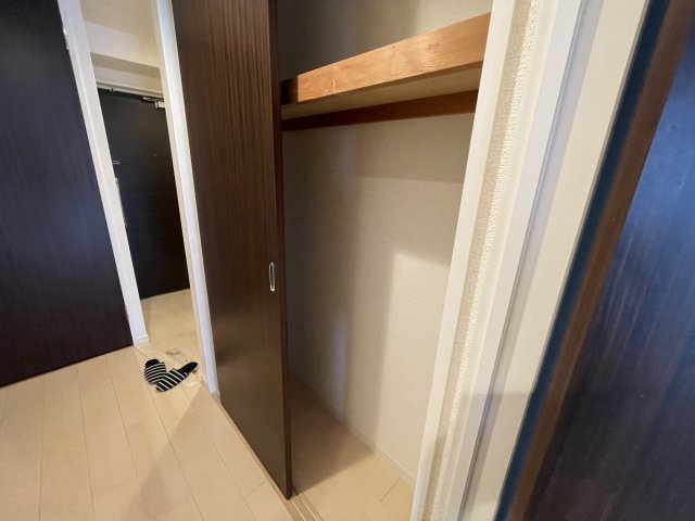 アーデン京町堀イーストの収納|イメージとして他号室の部屋写真を表示しています