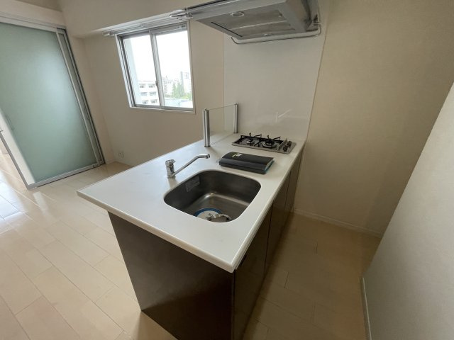 アーデン京町堀イーストのキッチン|イメージとして他号室の部屋写真を表示しています