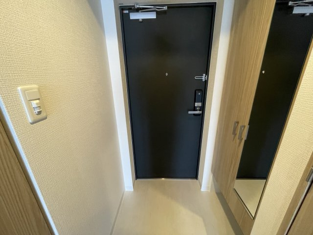 エスリードレジデンス大阪福島の玄関|イメージとして同マンション他部屋を表示しています