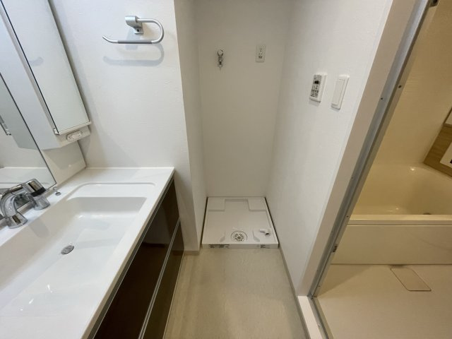 プレジオ本町の洗面所