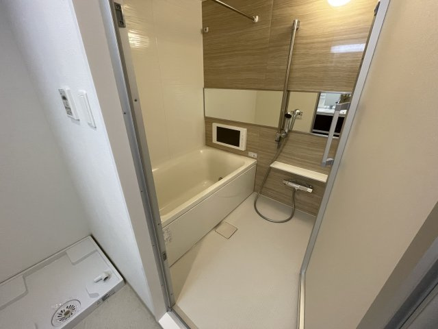 プレジオ本町の浴室
