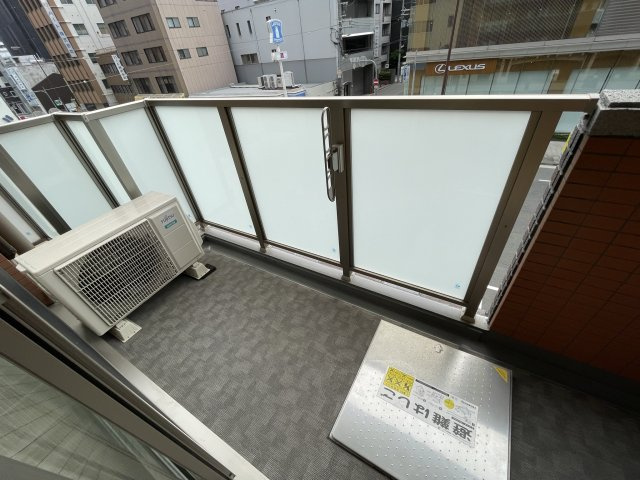 プレジオ本町のバルコニー