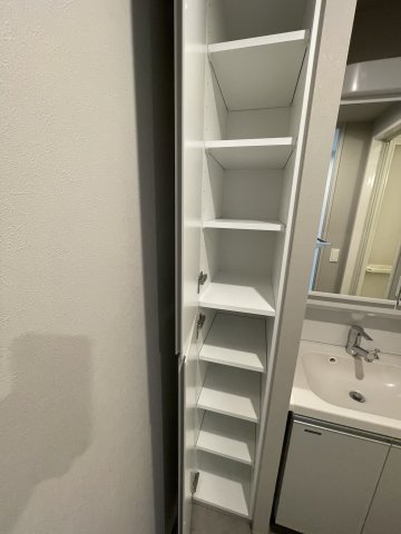 TOPAZ江坂の収納