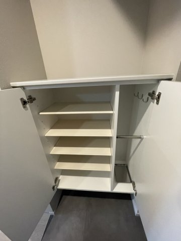 TOPAZ江坂の収納|イメージとして同マンション他部屋を表示しています