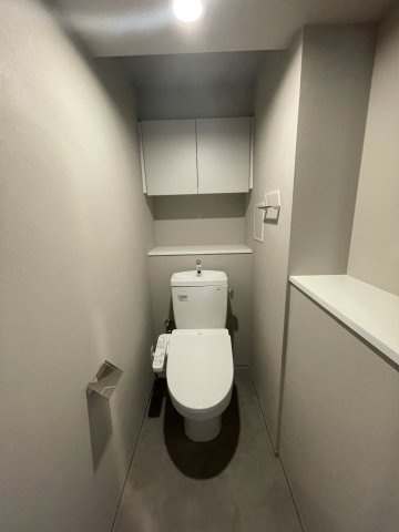 TOPAZ江坂のトイレ|イメージとして同マンション他部屋を表示しています