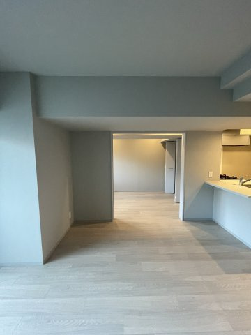 TOPAZ江坂の居間・リビング|イメージとして同マンション他部屋を表示しています