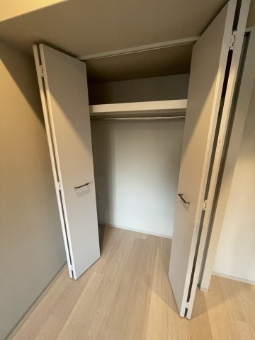 TOPAZ江坂の収納|イメージとして同マンション他部屋を表示しています