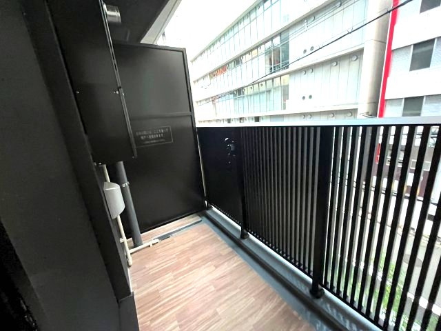クレストコート堂島のバルコニー