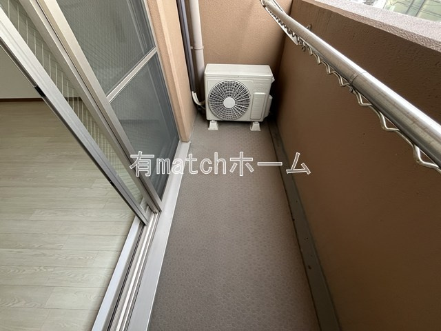 S-FORT江坂LIBERTSのバルコニー