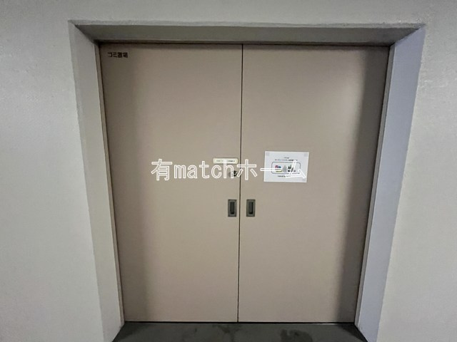 レオングラン本町橋のその他共用部分|反転のお写真となっております。
間取り図を参照ください。