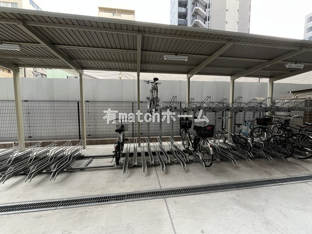 レオングラン本町橋の駐車場|反転のお写真となっております。
間取り図を参照ください。