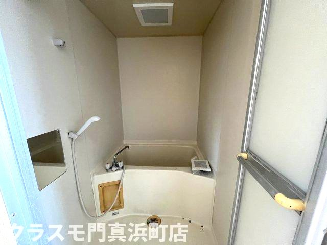 エステートピア小林の浴室