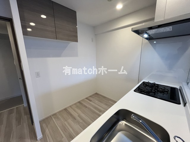 ルフォンプログレ南森町のキッチン