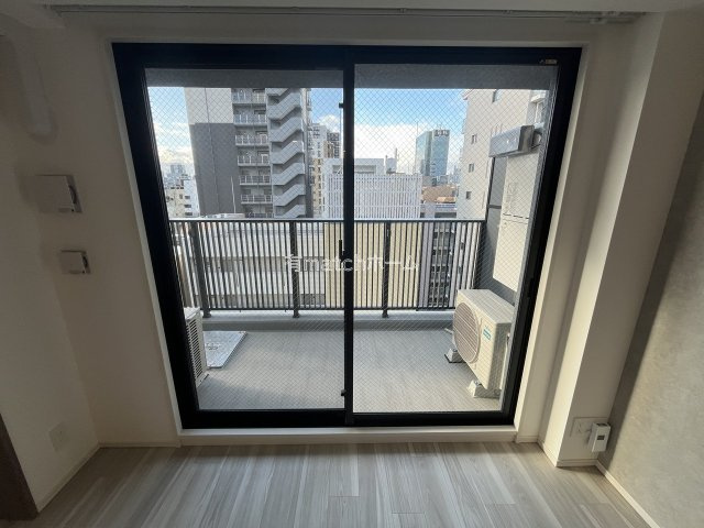 ルフォンプログレ南森町　堀川小学校区のバルコニー