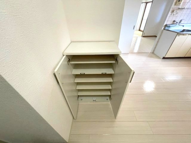 オオバハイツの収納|イメージとして同マンション他部屋を表示しています