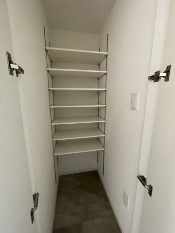 セレニテ江坂ルフレの収納