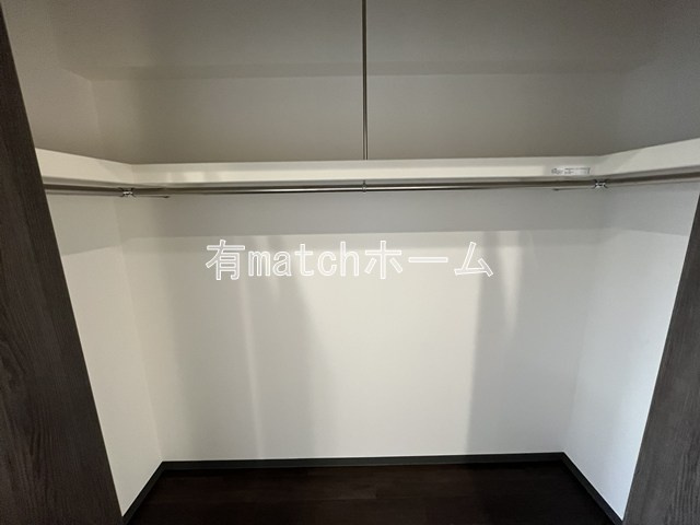 ブロード江坂広芝町レジデンスの収納|イメージとして同マンション反転タイプを表示しています