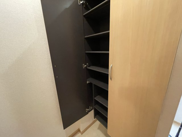 グランドゥール畷の収納