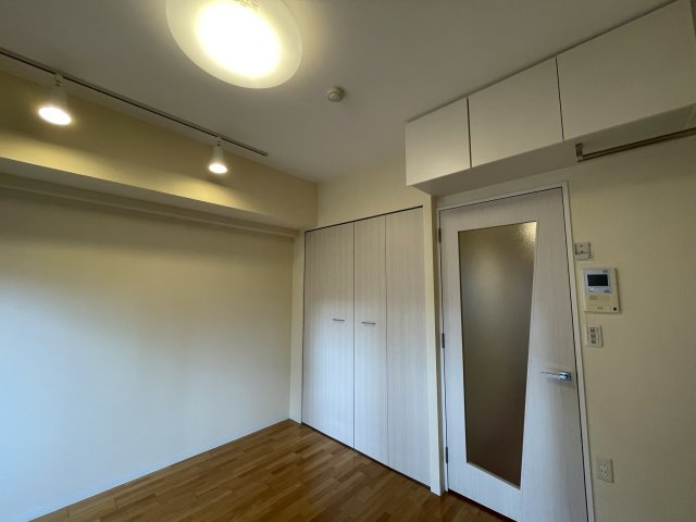 SERENiTE江坂四番館の内装|(参考)同マンション同間取り他部屋の写真