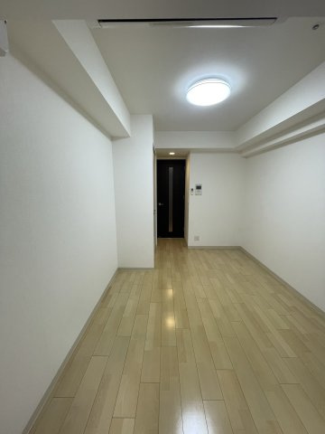 アーデンタワー本町イーストの居間・リビング|イメージとして同建物他部屋を表示しています