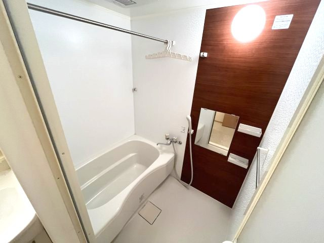 オーシャンコートTの浴室|イメージとして同建物他部屋を表示しています