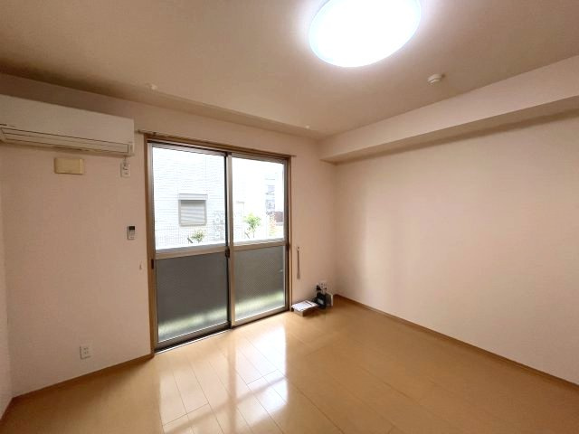 オーシャンコートTの洋室|イメージとして同建物他部屋を表示しています