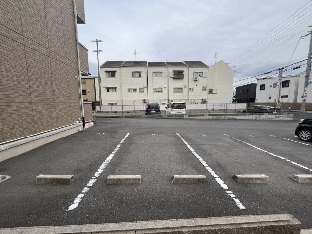 オーシャンコートTの駐車場