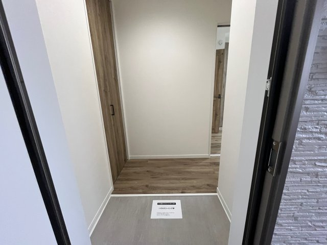 Atelier Casa 守口(アトリエカーサ）の玄関