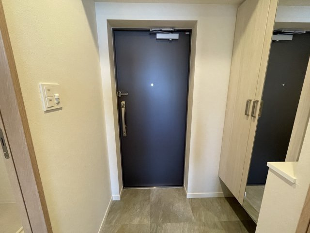 スプランディッド茨木天王の玄関