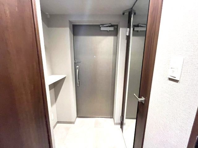 スプランディッド江坂Ⅲ 仲介手数料無料の玄関