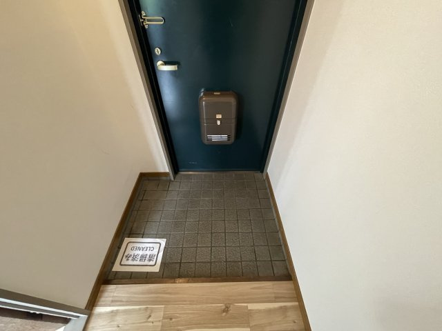 レスターテIIの玄関