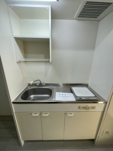 リバーイーストクレムリンのキッチン|同マンション反転タイプの間取り写真