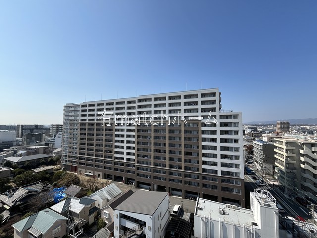 ストーリア茨木の外観