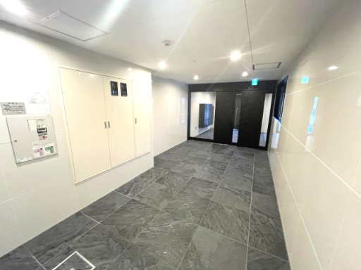 エスグランデ中崎町のロビー