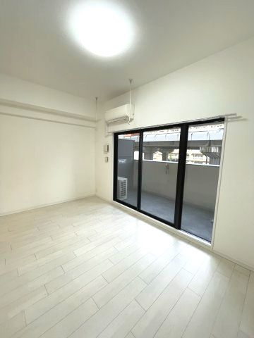 S-RESIDENCE江坂Eminenceの居間・リビング