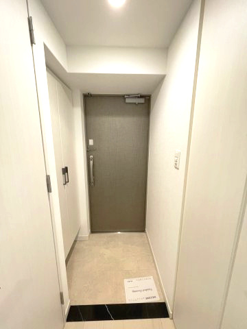 S-RESIDENCE江坂Eminenceの内装|同間取り反転タイプを表示しています