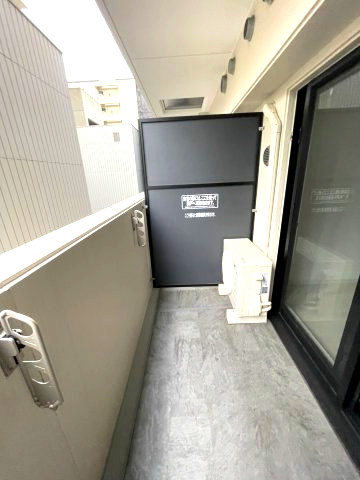 S-RESIDENCE江坂Eminenceのバルコニー