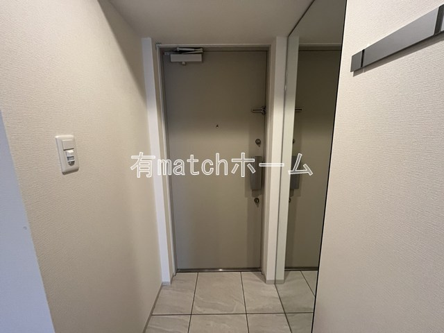 セイワパレス本町東の玄関