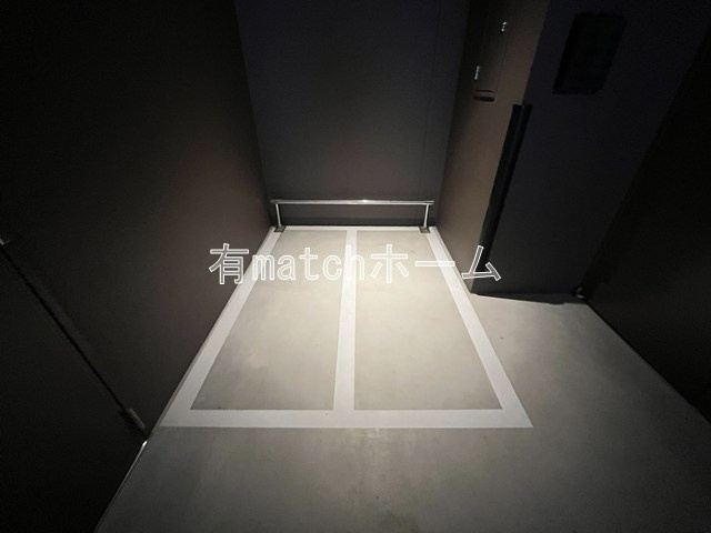 セイワパレス本町東の駐車場