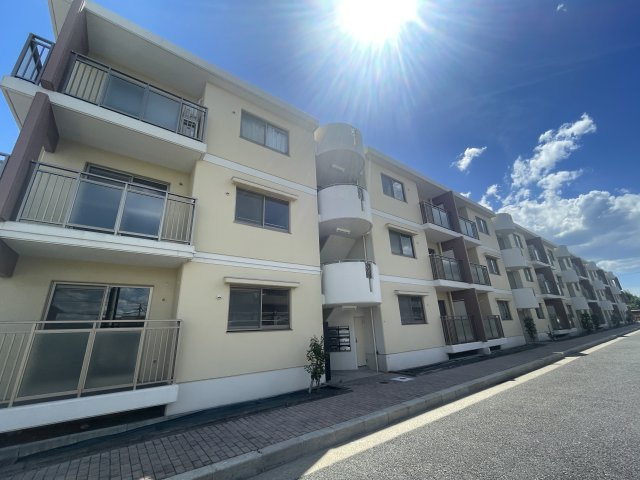 　東香里野村マンション