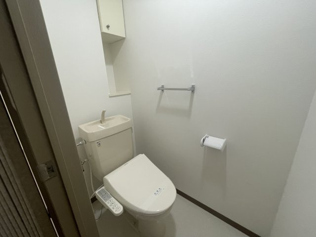 　東香里野村マンションのトイレ